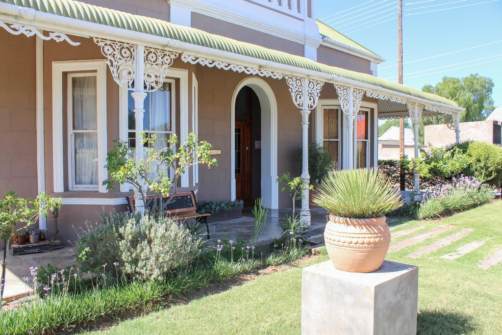 Carmel Villa B&B Or Self-Catering Calvinia 外观 照片