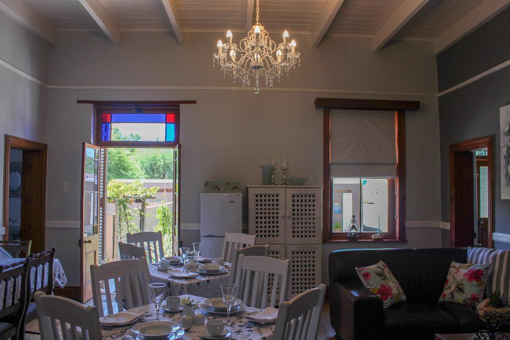 Carmel Villa B&B Or Self-Catering Calvinia 外观 照片