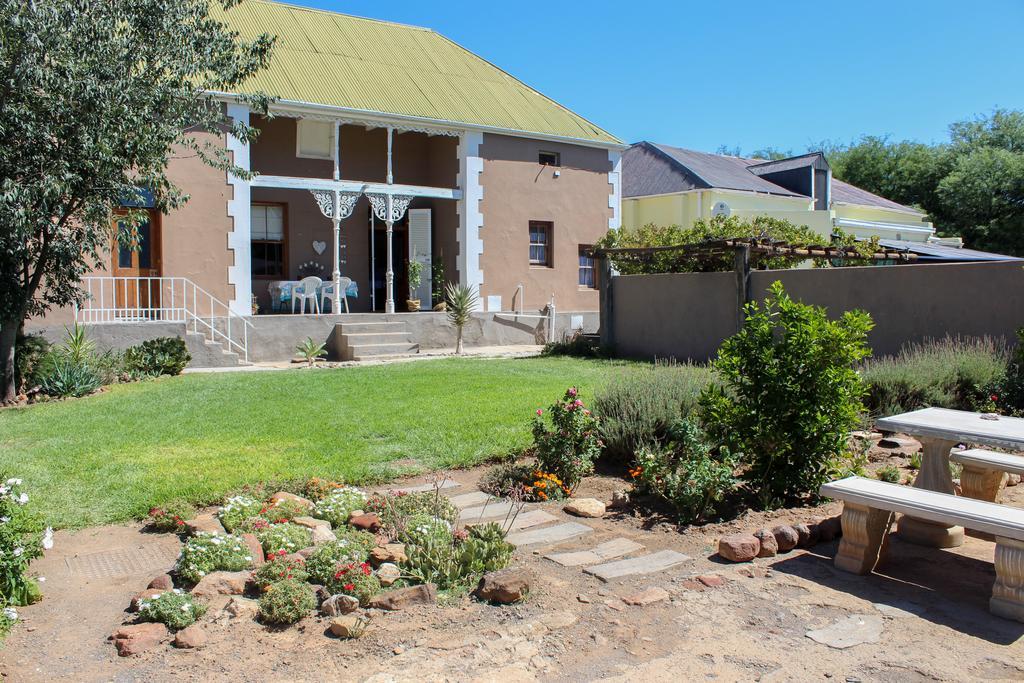 Carmel Villa B&B Or Self-Catering Calvinia 外观 照片